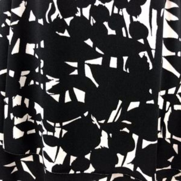 NY & COMPANY Stretch Dress Sheath V-Neck Sleeveless Black & White Medium - Picture 3 of 6